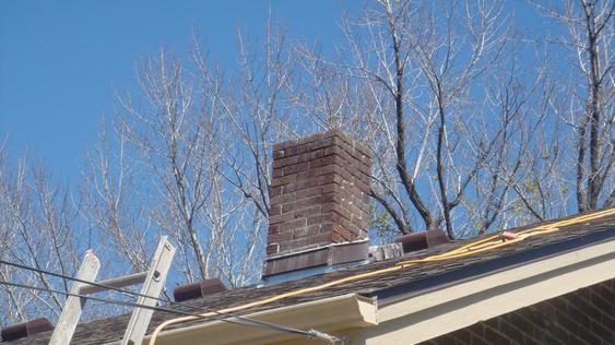 Tuck Point All Joints On Chimney before_dsc00001_jpg